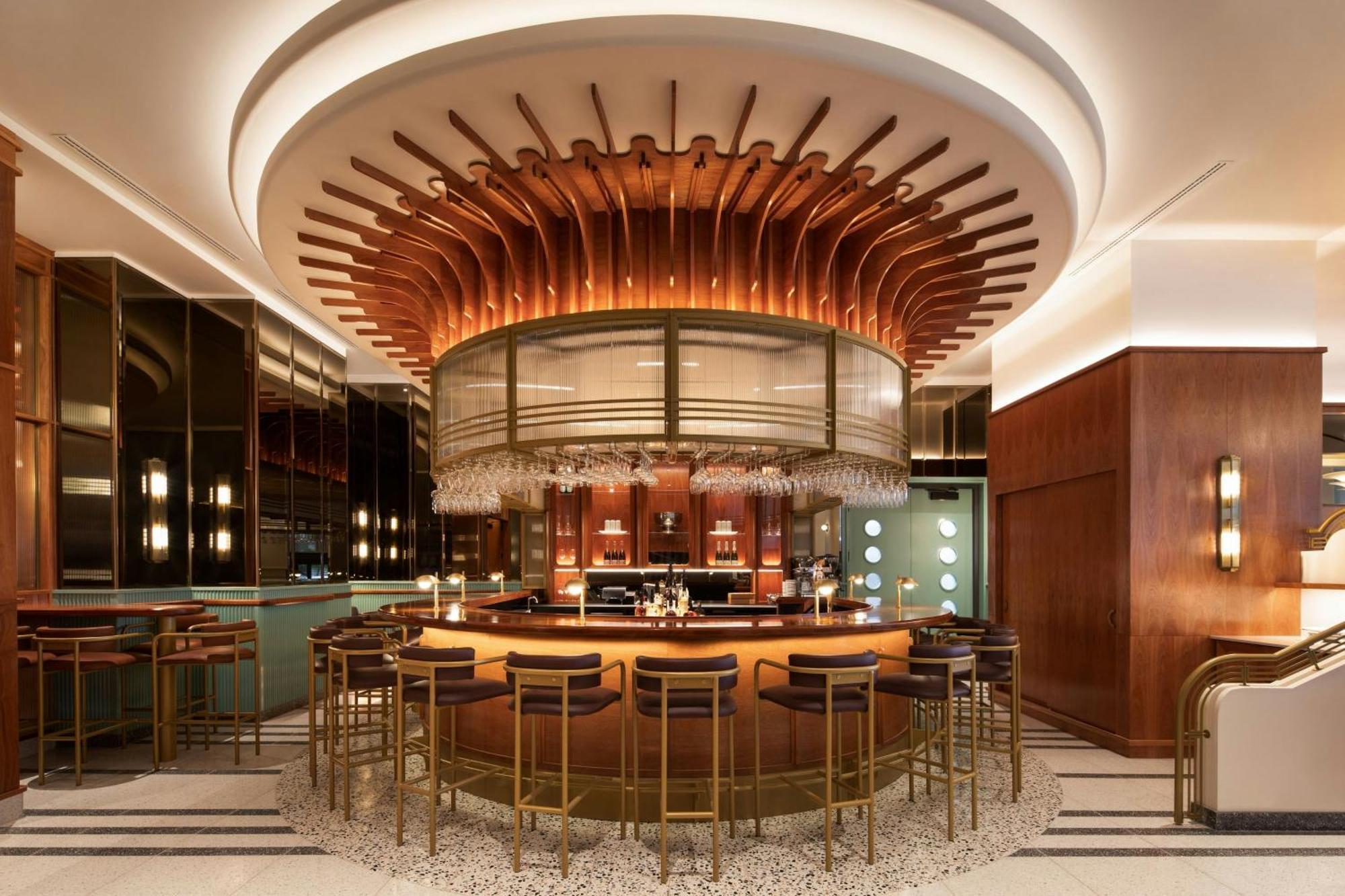 Honeyrose Hotel, Montreal, A Tribute Portfolio Hotel Eksteriør billede The bar at the London Edition