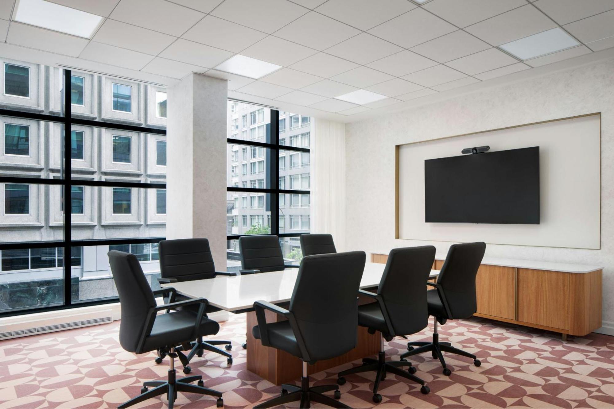 Honeyrose Hotel, Montreal, A Tribute Portfolio Hotel Eksteriør billede A meeting room at the Westin Boston Seaport District